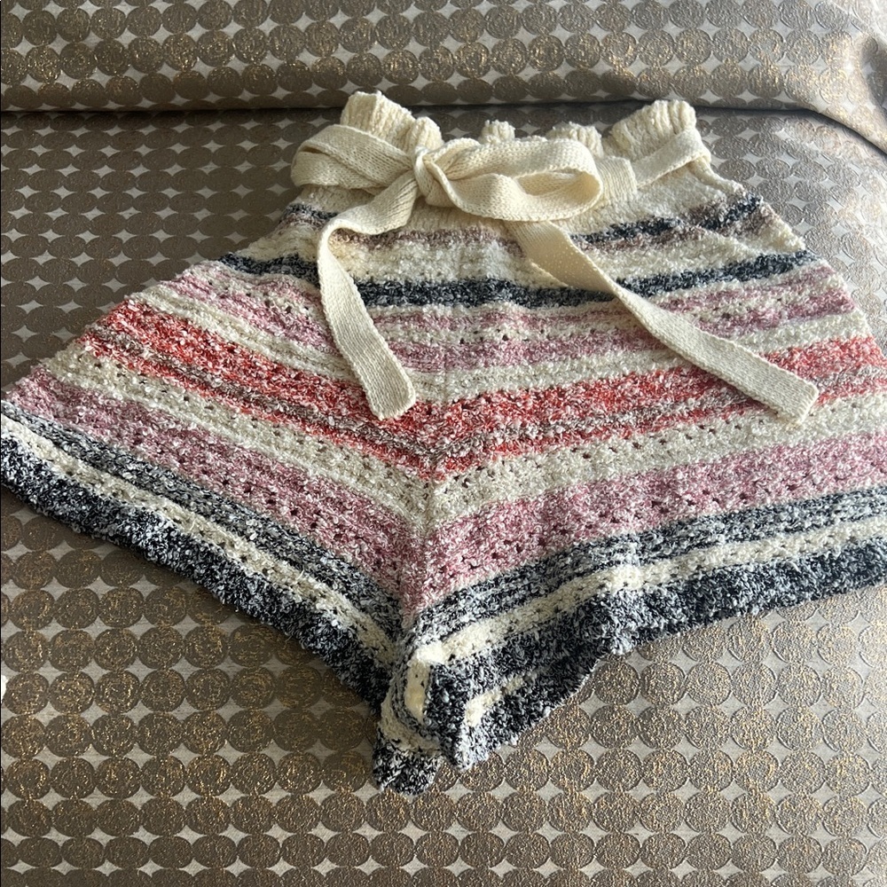 NWOT Striped Crochet Knit Sweater/short set size S - Picture 4 of 9